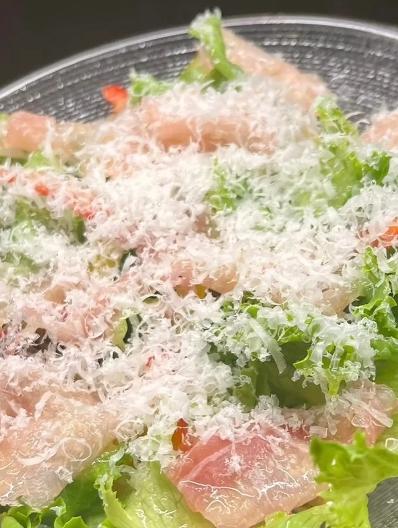 お店の前のお花たちが色鮮やかに復活いたしました🌸🌺🌼🌻。